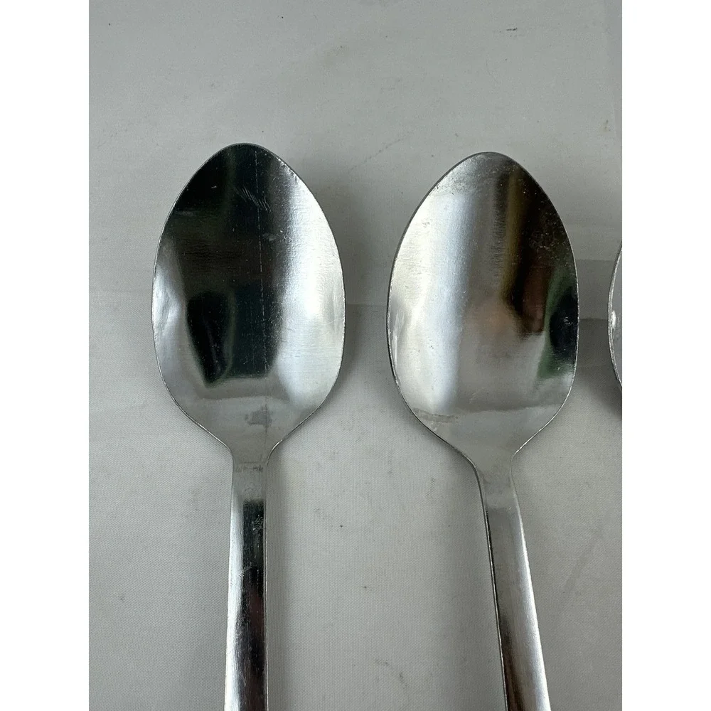 Winco 217 18-0 Stainless Steel Serving Spoons 7 3/4